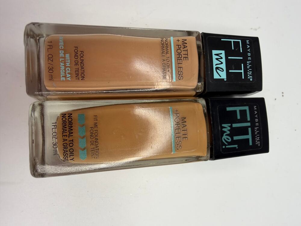 Maybelline Fit Me Matte Poreless Foundation 320 Natural Tan 330 Toffee Lot of 2